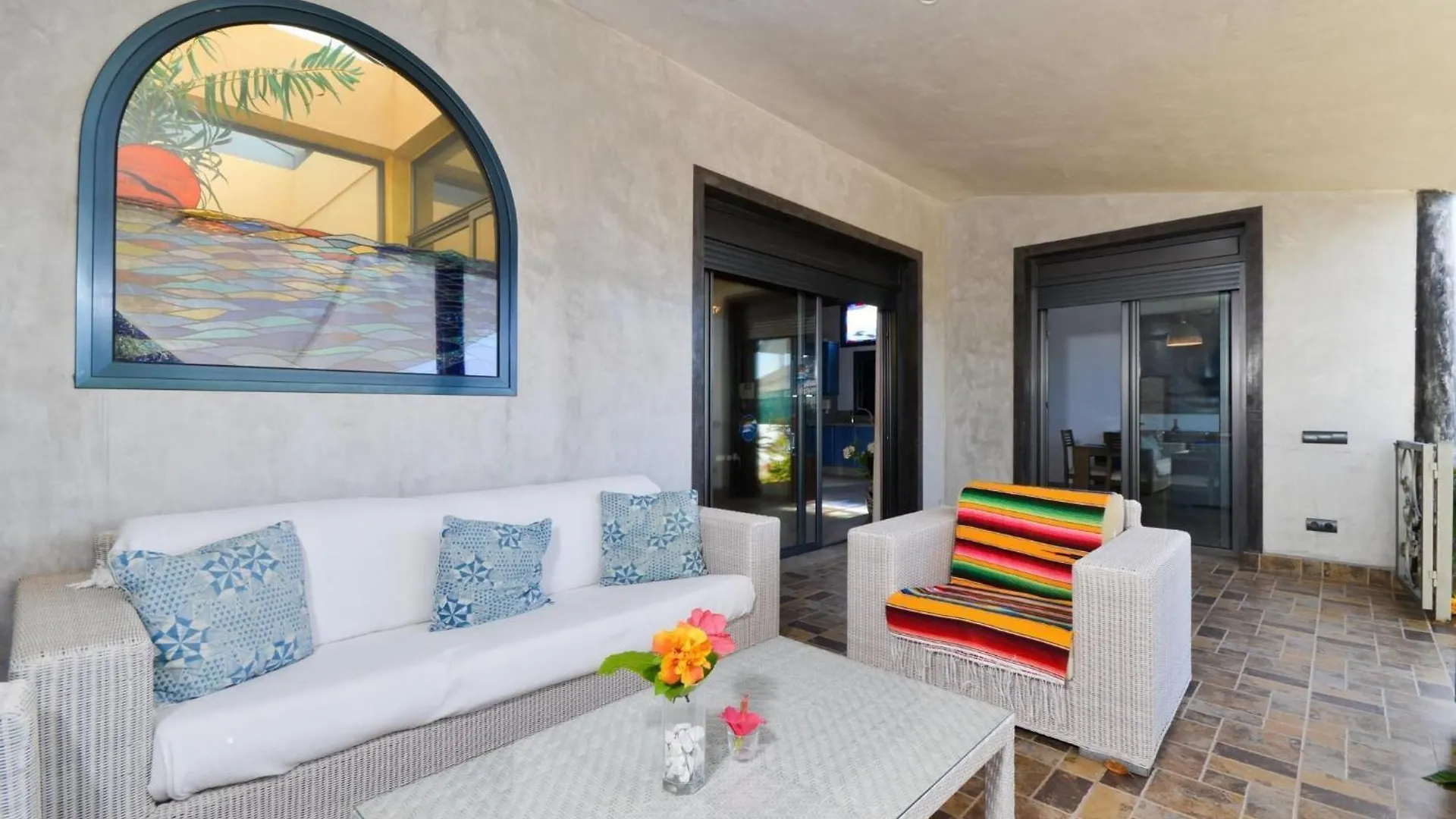 Luxurioese Ferienvilla Fuer Vier Personen Costa Adeje  Holiday home