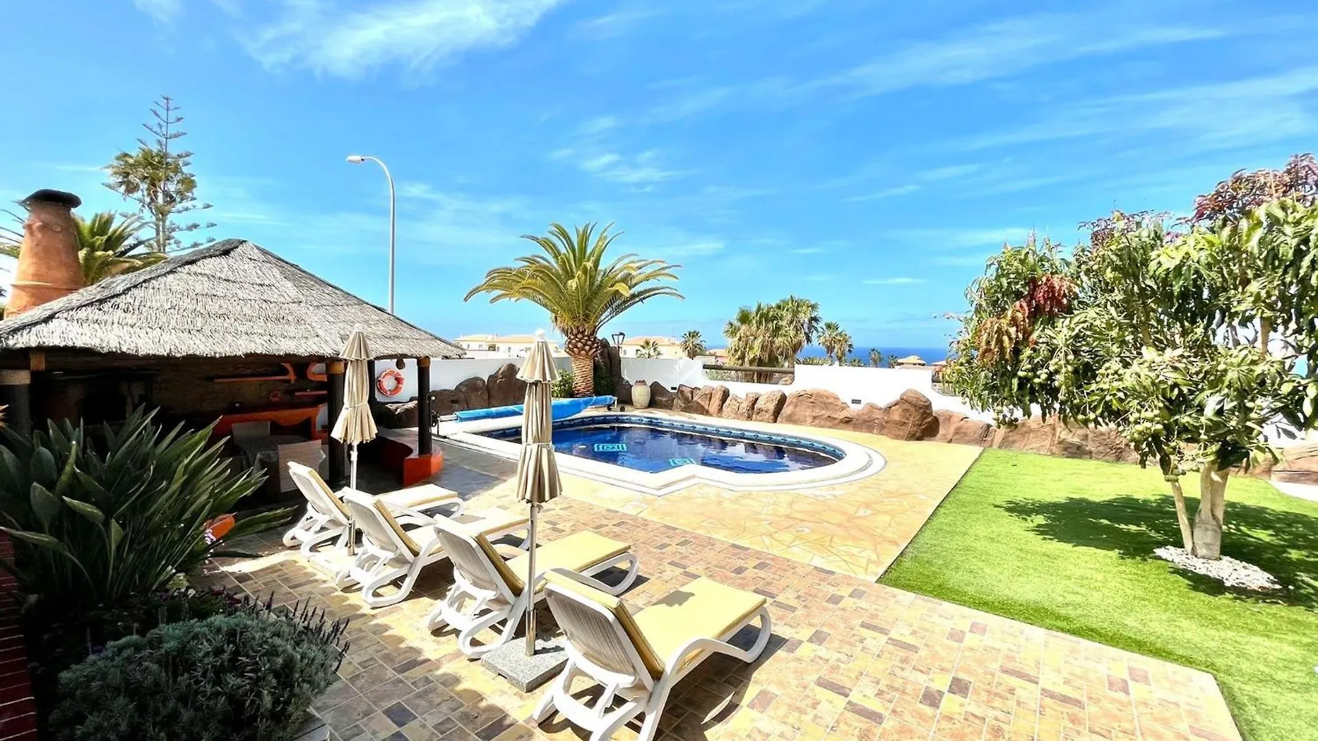 Luxurioese Ferienvilla Fuer Vier Personen Costa Adeje